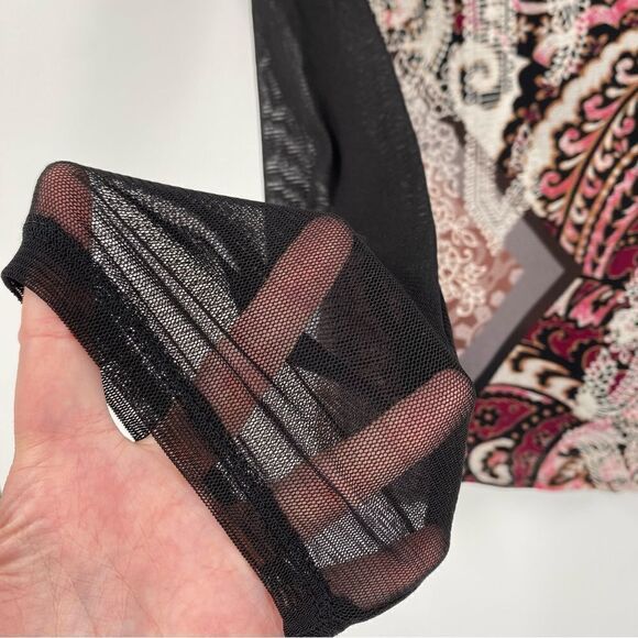 Axcess Women’s Round Neck Mesh Long Sleeve Paisley Print Blouse Size M - Picture 3 of 4